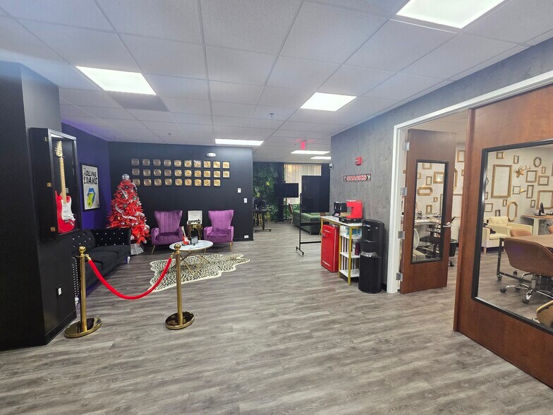 More Photos Of 2450 Maitland Center Pky, Maitland Office For Sale