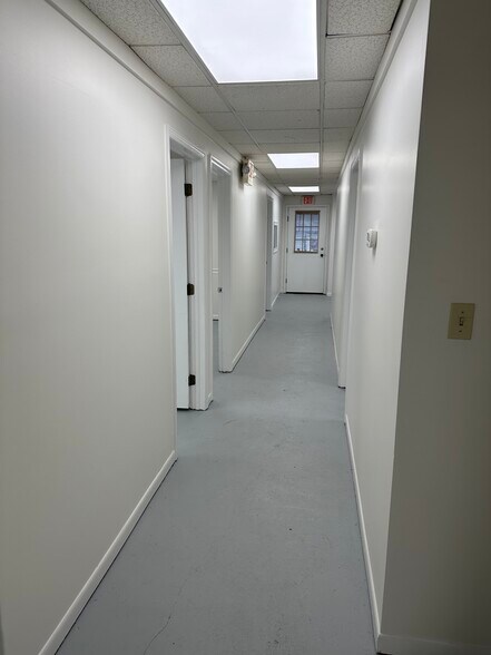 More Photos Of 570 Reynoldsburg New Albany Rd, Blacklick Light Distribution For Lease