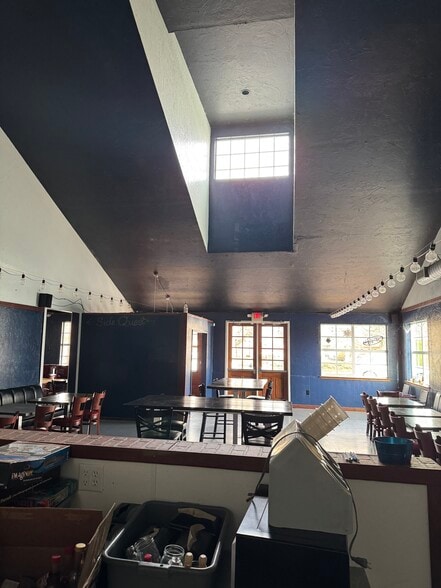 More Photos Of 471 S A St, Springfield Restaurant For Lease