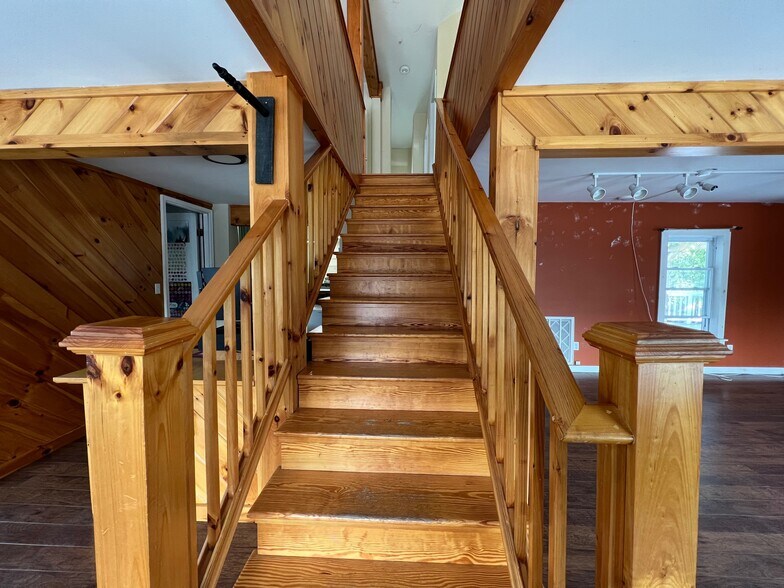 More Photos Of 75 Montcalm St, Ticonderoga Office Residential For Sale