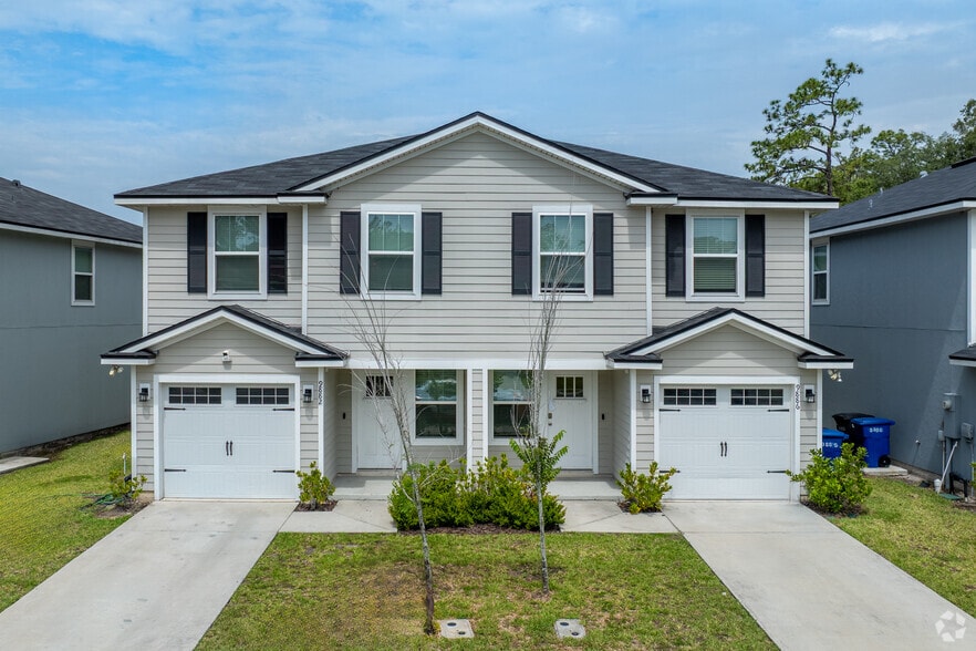 More Photos Of 9805 Trout Tides Blvd, Jacksonville Apartments For Sale