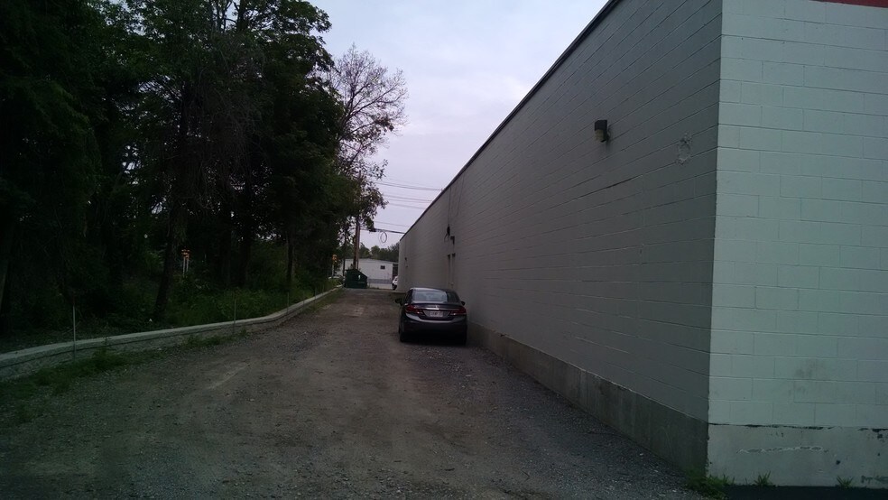 More Photos Of 72 Cedar Hill St, Marlborough Manufacturing For Lease