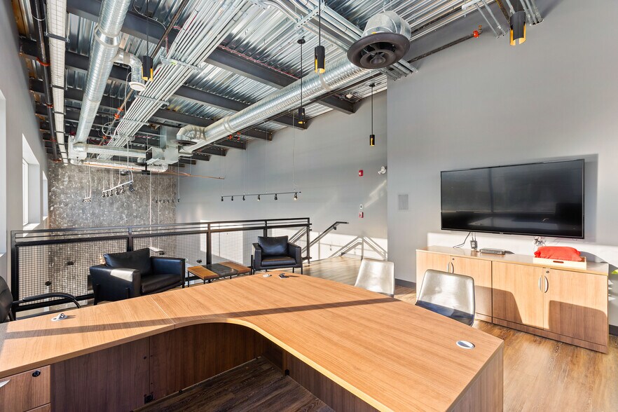 More Photos Of 1750 120 Av NE, Calgary Warehouse For Sale