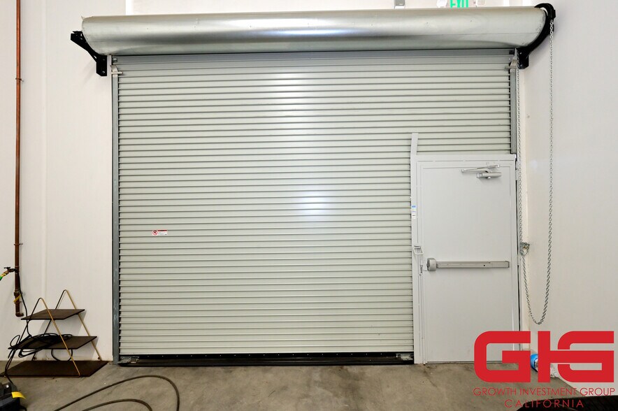 More Photos Of 238-256 W Chestnut Ave, Monrovia Warehouse For Sale