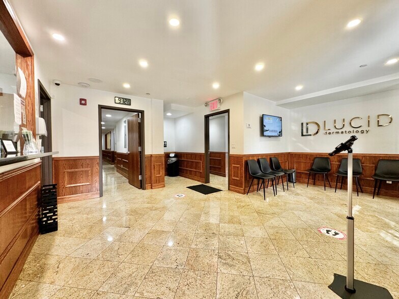 More Photos Of 8716 Avon St, Jamaica Apartments For Lease