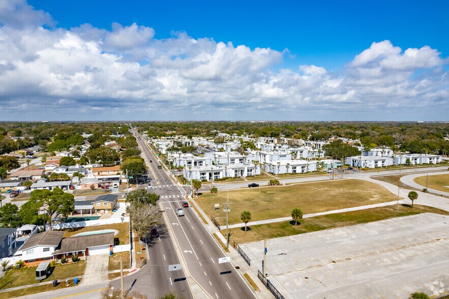 More Photos Of 7315 W Hanna Ave, Tampa Apartments For Sale