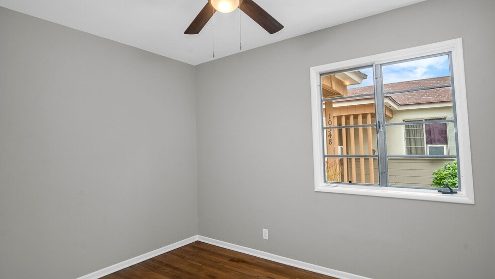 More Photos Of 10346 Oro Vista Ave, Sunland Multifamily For Sale