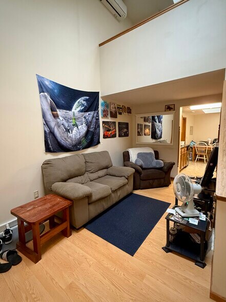 More Photos Of 11 Clinton Ave, Cortland Apartments For Sale