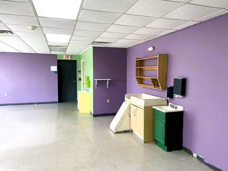 More Photos Of 17450 Hoo Shoo Too Rd, Baton Rouge Loft Creative Space For Sale