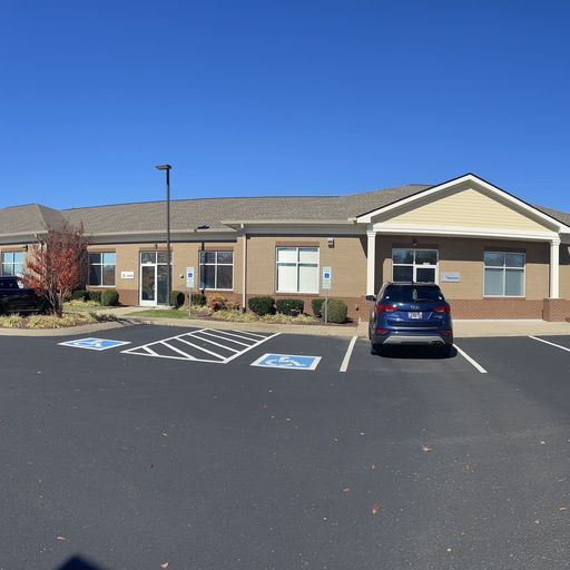 More Photos Of 105 Bluegrass Commons Blvd, Hendersonville Office For Lease