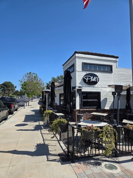 More Photos Of 3320 E Thousand Oaks Blvd, Westlake Village Restaurant For Lease