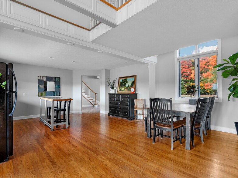 More Photos Of 55 S Hope Rdg, Traverse City Lodge Meeting Hall For Sale