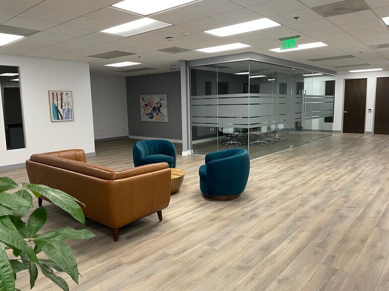 More Photos Of 5927 Balfour Ct, Carlsbad Office For Sale