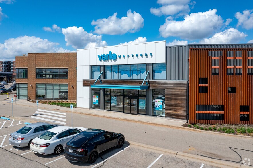 More Photos Of 11500 W Burleigh St, Wauwatosa Unknown For Lease