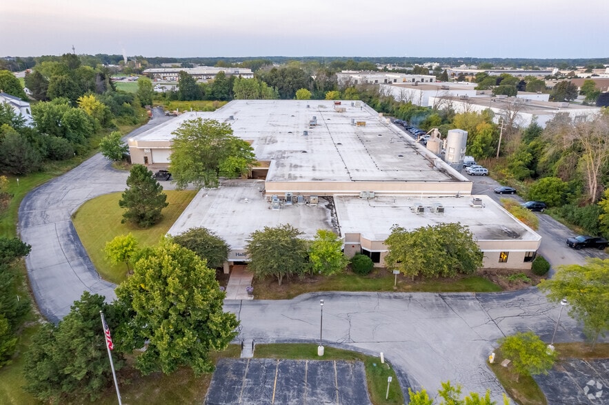 More Photos Of W139N9499 State Highway 145, Menomonee Falls Manufacturing For Sale