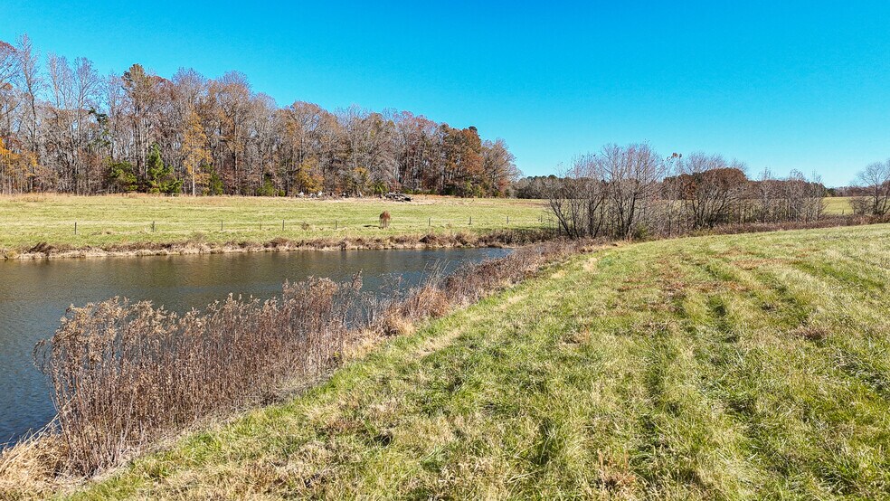 More Photos Of 6605 Phillippi Rd, Liberty Land For Sale