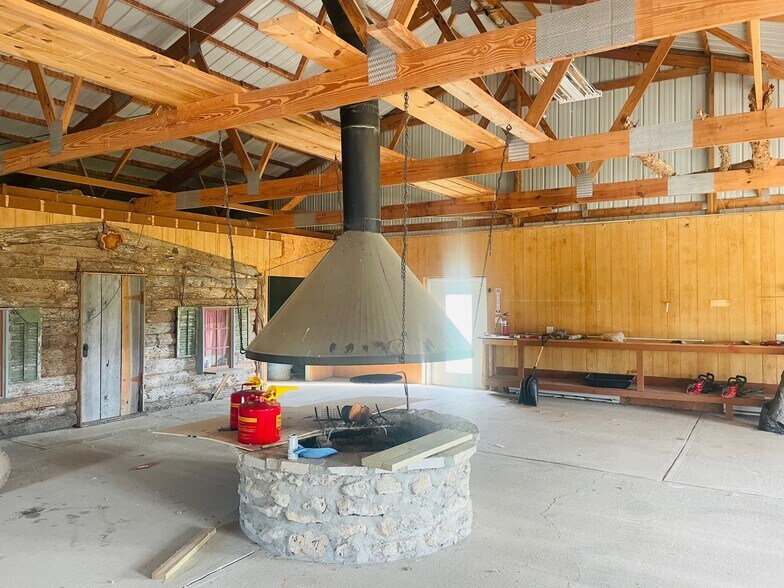 More Photos Of 12983 State Highway 47, Marthasville Specialty For Sale