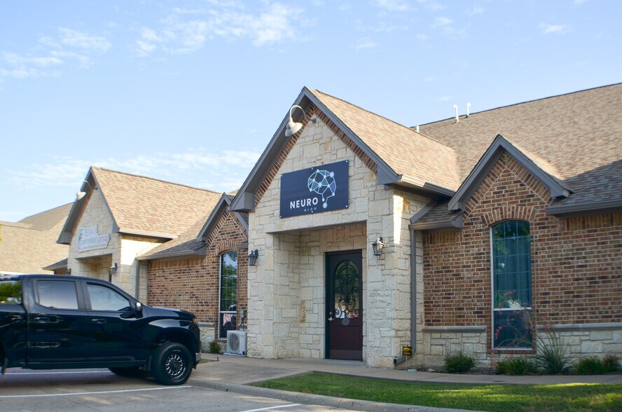 More Photos Of 2730 Virginia Pky, McKinney Medical For Sale