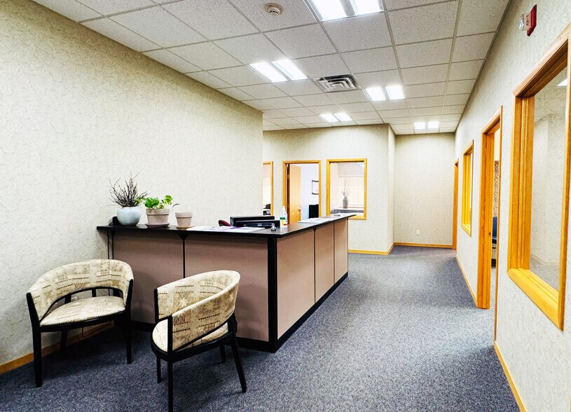 More Photos Of 8240 Stadium Dr, Kalamazoo Light Distribution For Sale