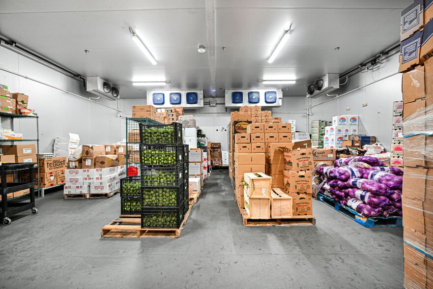 More Photos Of 1395 E 11th Ave, Hialeah Warehouse For Sale