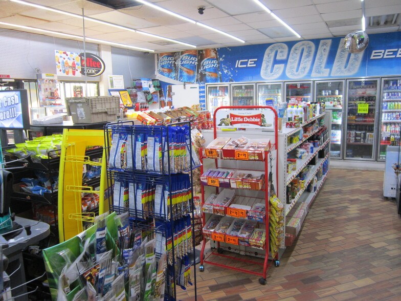 More Photos Of 2301 Lackey St, Lumberton Convenience Store For Sale