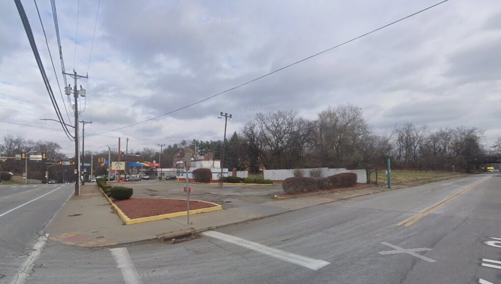More Photos Of 6960 5th Ave, Pittsburgh Land For Lease