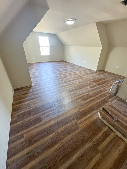 More Photos Of 2406 US 31, Bay Minette Office For Sale