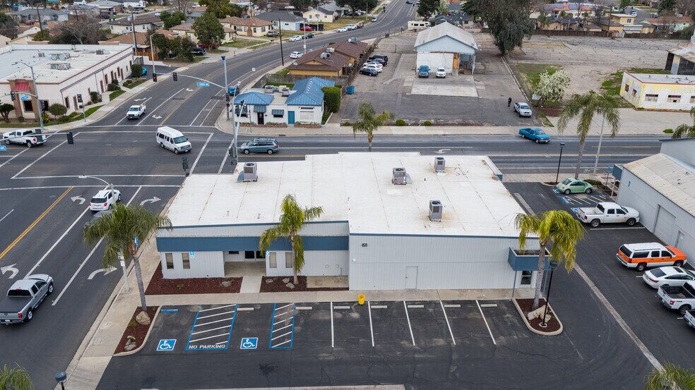 More Photos Of 415-419 E Cross Ave, Tulare Office For Lease