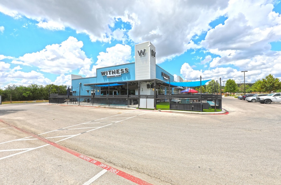 More Photos Of 7280 UTSA Blvd, San Antonio Freestanding For Lease