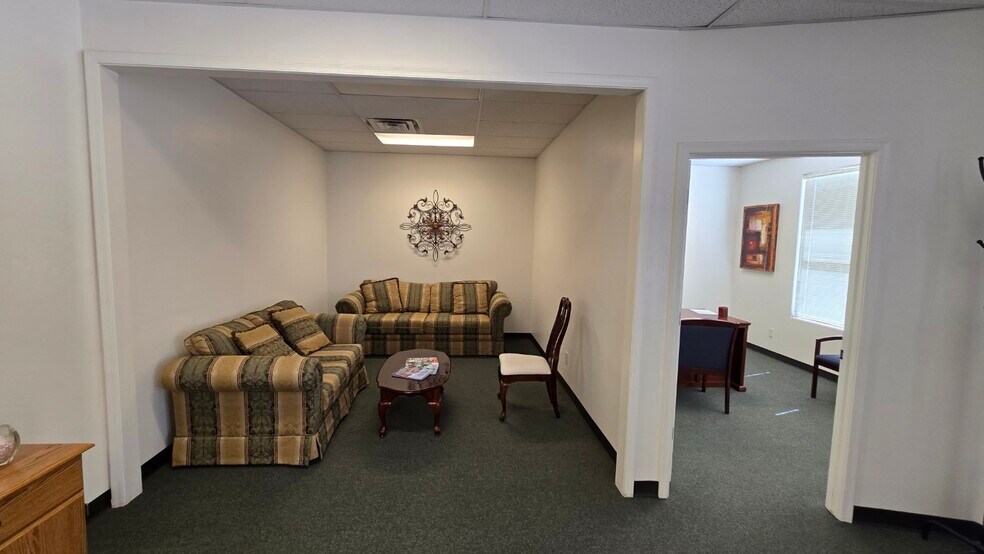 More Photos Of 710-730 N Montezuma St, Prescott Office For Lease