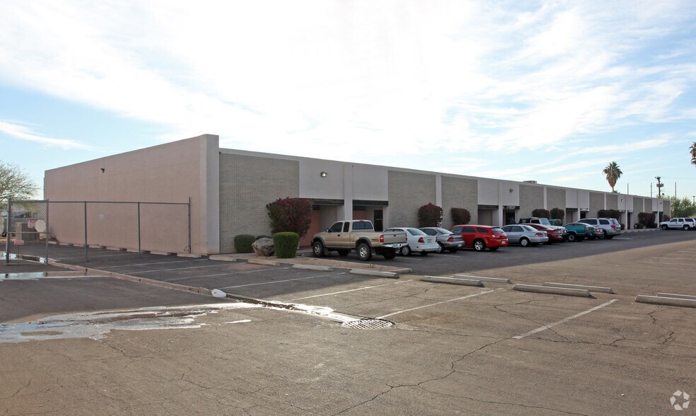 More Photos Of 10201 N 21st Ave, Phoenix Warehouse For Lease