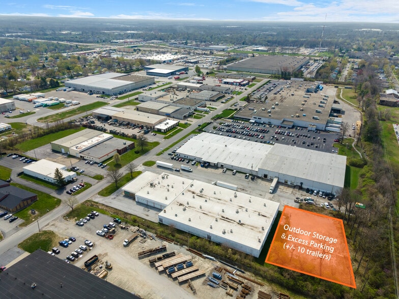 More Photos Of 2828 Tobey Dr, Indianapolis Distribution For Sale