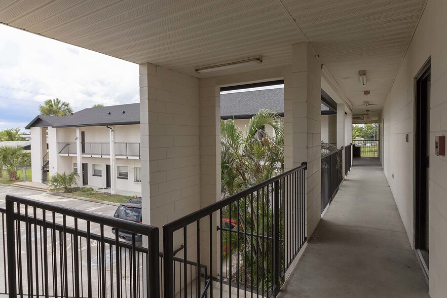 More Photos Of 500 S Holly Ave, Sanford Congregate Senior Housing For Sale