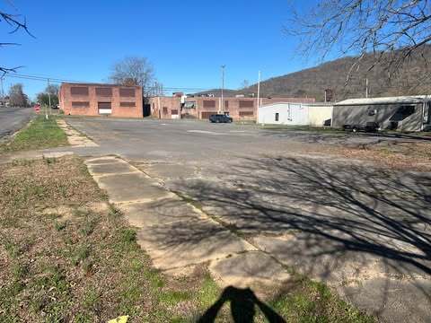 More Photos Of 712 Grand Ave NW, Fort Payne Land For Lease