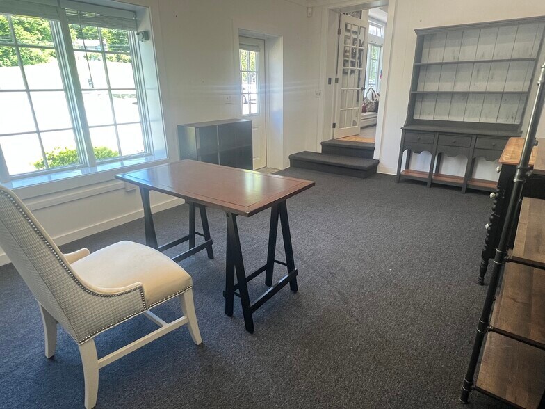 More Photos Of 22 Kent Road, Cornwall Bridge Loft Creative Space For Sale