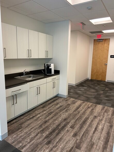 More Photos Of 960 Harvest Dr, Blue Bell Office For Lease