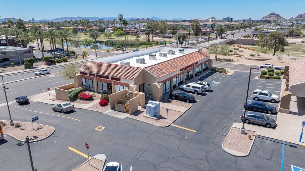 More Photos Of 7730-7794 E McDowell Rd, Scottsdale Unknown For Lease