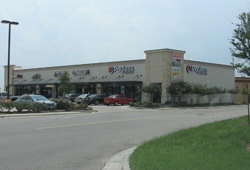 More Photos Of 2910-2920 Gulf Fwy, League City General Retail For Lease