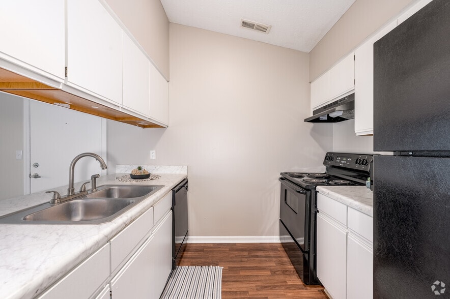 More Photos Of 374 Elston Rd, Lafayette Apartments For Sale