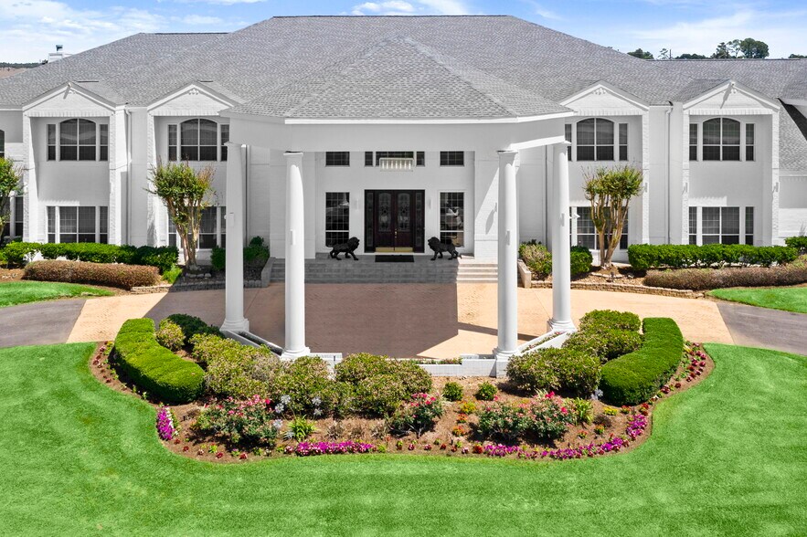 Primary Photo Of 19525 Doerre Rd, Spring Lodge Meeting Hall For Sale