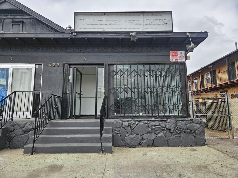 More Photos Of 1623 S Hoover St, Los Angeles Freestanding For Lease