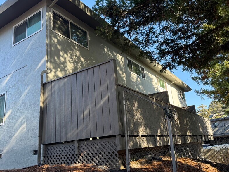 More Photos Of 437 Corte Arango, El Sobrante Apartments For Sale