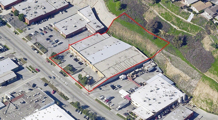 More Photos Of 571-573 Monterey Pass Rd, Monterey Park Warehouse For Lease