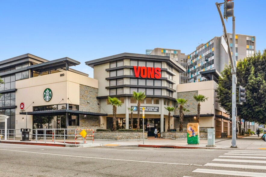 More Photos Of 600 E Broadway, Long Beach Supermarket For Sale