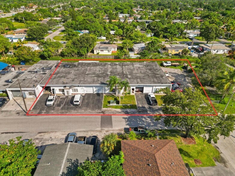 More Photos Of 3909-3939 SW 12th Ct, Fort Lauderdale Warehouse For Lease