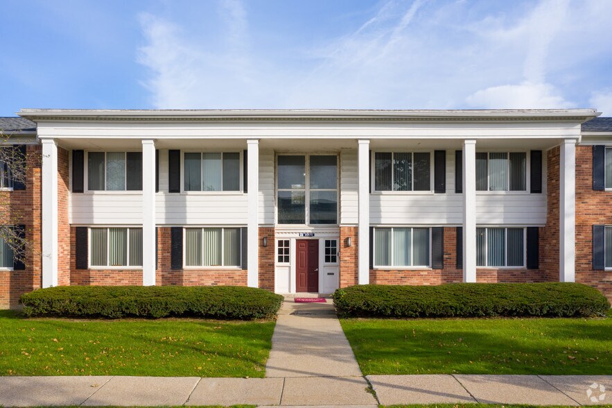 More Photos Of 20600 Balfour St, Harper Woods Apartments For Sale