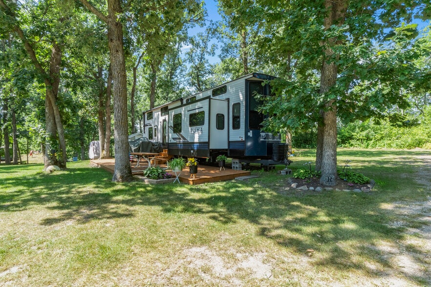 More Photos Of 23729 Oak Lake Trl SE, Erskine Specialty For Sale