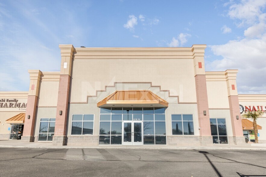More Photos Of 568 W Telegraph Rd, Washington Freestanding For Lease