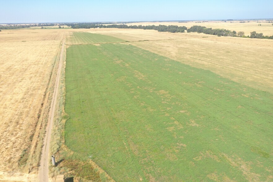 More Photos Of 4873 Gladding Rd, Lincoln Land For Sale