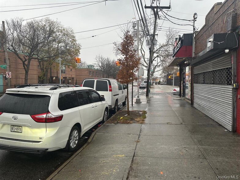 More Photos Of 14703 Guy R Brewer Blvd, Jamaica Land For Sale